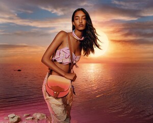 OP21129_HW_Isabel_Marant_SS22_21 (1).jpg