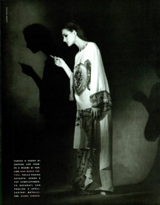Watson_Vogue_Italia_February_1990_01_06.thumb.png.190e79988c3d54670dfe5bc2efa72bfb.png
