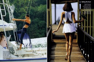 393948008_VogueUS-July1991(25).thumb.jpg.431cf4d07d22f58e50f45ea7bcccdd7f.jpg