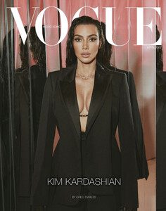 Vogue Hong Kong 422c.jpg