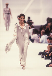 981805451_KriziaSpring19902.thumb.jpg.49dc5bc37b5650be3a4f3641bc18fb20.jpg
