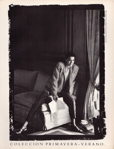 LoeweAdElleSp0489no31b.thumb.jpg.2bb49954e4c919b9d621a7c3cf66fb71.jpg