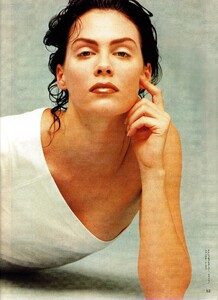 MarieClaire1990May050.thumb.jpg.151977ffa20ae75477a2c82565125d0f.jpg