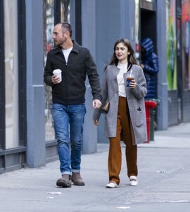 lily-collins-out-in-nyc-03-20-2022-0.jpg