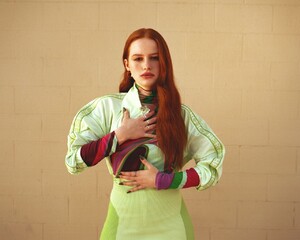 madelaine-petsch-contentmode-magazine-march-2022-11.jpeg