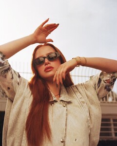 madelaine-petsch-contentmode-magazine-march-2022-13.jpeg