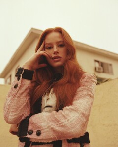 madelaine-petsch-contentmode-magazine-march-2022-6.jpeg