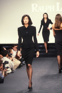 1359071244_RalphLauren1995WomenRTW78.thumb.jpg.543c1bdb96e4b93a6ce13143db8866a6.jpg
