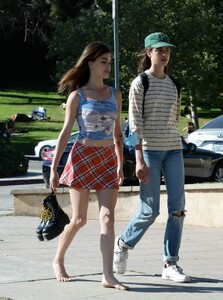 rainey_qualley_15 (3).jpg