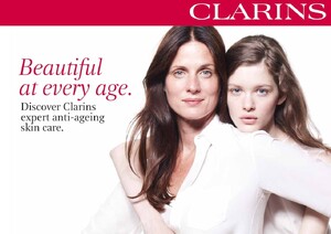 clarins (2)y.jpg