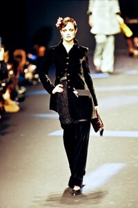 49197366_SoniaRykiel1995WomenRTW47.thumb.jpg.ed58e76f99c2871b4a0a5c6368ddab42.jpg
