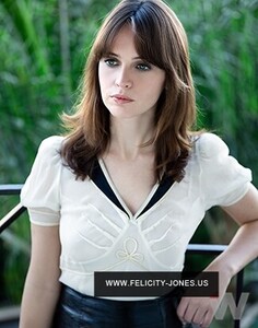 Felicity-5.jpg
