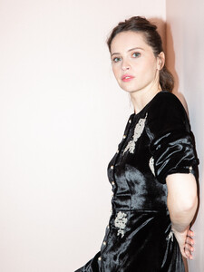 Felicity-Jones-Photoshoot-For-Coveteur-2018-009.jpg