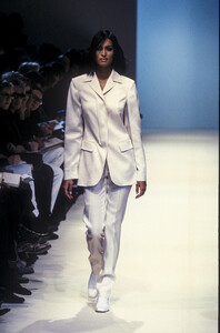 jil-sander-fw-95-1.thumb.jpg.aa1b8b460bddaafaba8a3a61311fb8d9.jpg