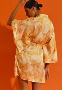 Kimono-Honey-Pearly-Flowers-NOO-2.jpg