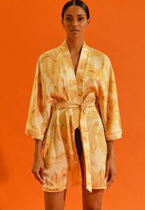 Kimono-Honey-Pearly-Flowers-NOO-3.jpg