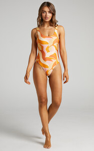Malik_One_piece_with_Low_Back_in_Summer_Swirl_1.JPG