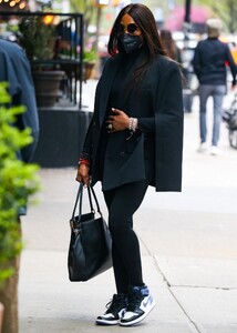 naomi-campbell-out-in-new-york-04-26-2022-1.jpg