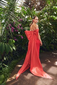 00027-oscar-de-la-renta-resort-2.jpg