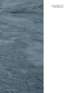 Harper s Bazaar UK 07.08 2022 b-page-013.jpg