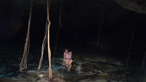 VICTORIA SECRET SPRING SWIM COLLECTION 22-00.00.28.708.png