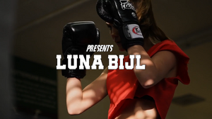 Michelle Duijn   Vogue x Luna Bijl-00.00.07.744.png