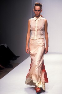 72200697_Prada1997WomenRTW82.thumb.jpg.fad6f3ac3ba09424827c901a23c71b1e.jpg