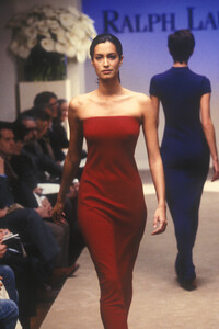 744628373_RalphLaurenFall199612.thumb.jpg.4395fb36e28e56fef36ff060b378ad51.jpg