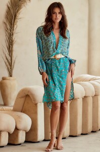 LagunaBeachTeal_GreenKimono_2675.jpg