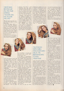 LivingUK271185no12JerryHall03.thumb.jpg.b9f587671f9f293cc6194012d7bf9b96.jpg