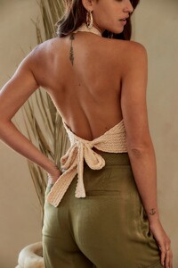 SelvaCreamCrochetHalterTop_1338.jpg