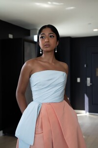 maitreyi-ramakrishnan-for-vanity-fair-magazine-may-2022-3.jpg