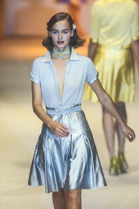 1216052062_Blumarine1995WomenRTW129.thumb.jpg.99f2c4a9a77d1f4b7e2ef33d19961fe6.jpg