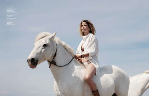 Elle_France_-_7_Juillet_2022 -m14.jpg