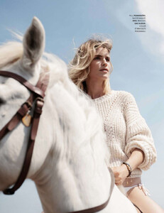 Elle_France_-_7_Juillet_2022 -2.jpg