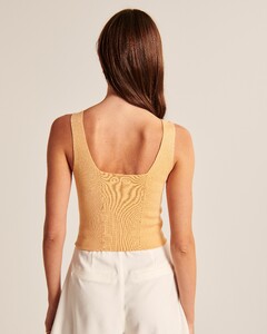 866799299_ElevatedKnitSoftV-NeckTankLightOrangeKIC_150-2615-1875-810_model4.thumb.jpg.2c3042a923f633e7e3a680bc7d2cd4ff.jpg