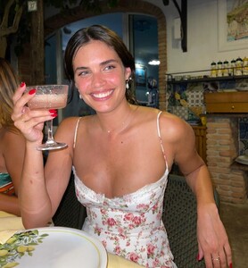 sarasampaio_296334521_484823763376606_3031934351925928611_n.jpg