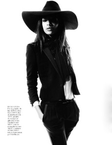 vogue-spain-2-2013_jourdan-dunn_(6).thumb.jpg.8d0de66ea107ddd9a19255a8051fe1c8.jpg