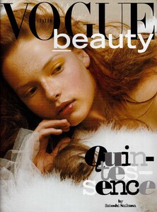 1090310932_VogueItalia(March2004CoutureSupplement)-Quintessence-001.thumb.jpg.a117b105b2ac7f035059c71d98ea094b.jpg