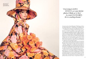 Vogue UK 09.2022 -page-m009.jpg