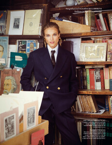 Harpers Bazaar Espana 09.2022_es -2.jpg