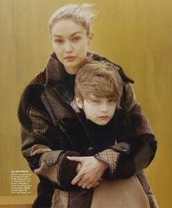 Vogue_US_-_Sep_2022g -page-006.jpg