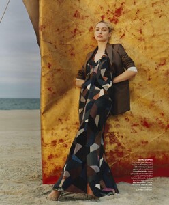 Vogue_US_-_Sep_2022g -page-001.jpg