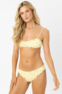 FrankiesBikinis-ArabelleTop-Honeysuckle-Front.thumb.jpg.4e42e2cfe10ea3b81c67ee03c509401c.jpg