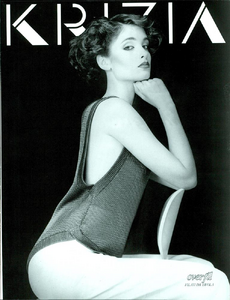 Gastel_Krizia_Spring_Summer_1984_06.thumb.png.317f02dd66f162e5c1490546ffa79dcc.png