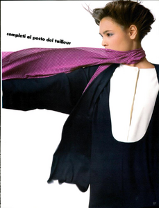 King_Vogue_Italia_January_1984_20.thumb.png.204f96cd4281c95b3da07f644c1f4da6.png