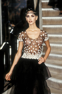 1318288024_Chanel1998HauteCouture122.thumb.jpg.2cdc6bea17d7929d68ab7a72162f43eb.jpg