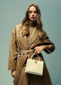 mango 09-2022_37.jpg