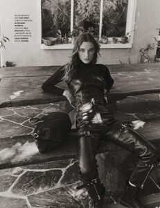 Elle_France_-_15_Septembre_2022 -page-009.jpg