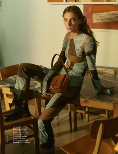 Elle_France_-_15_Septembre_2022 -page-010.jpg